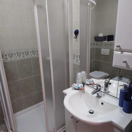 Apartman Lola