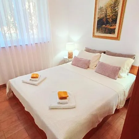 Lola * Rovinj